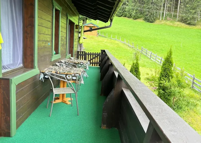 Haus Aichmann سخلادميخ