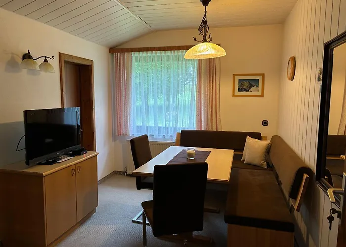 Haus Aichmann شقة *